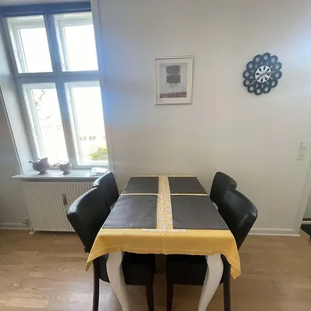 Cozy Base Near The Cathedral Apartment